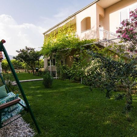 شقة Apartman Sun سولين المظهر الخارجي الصورة