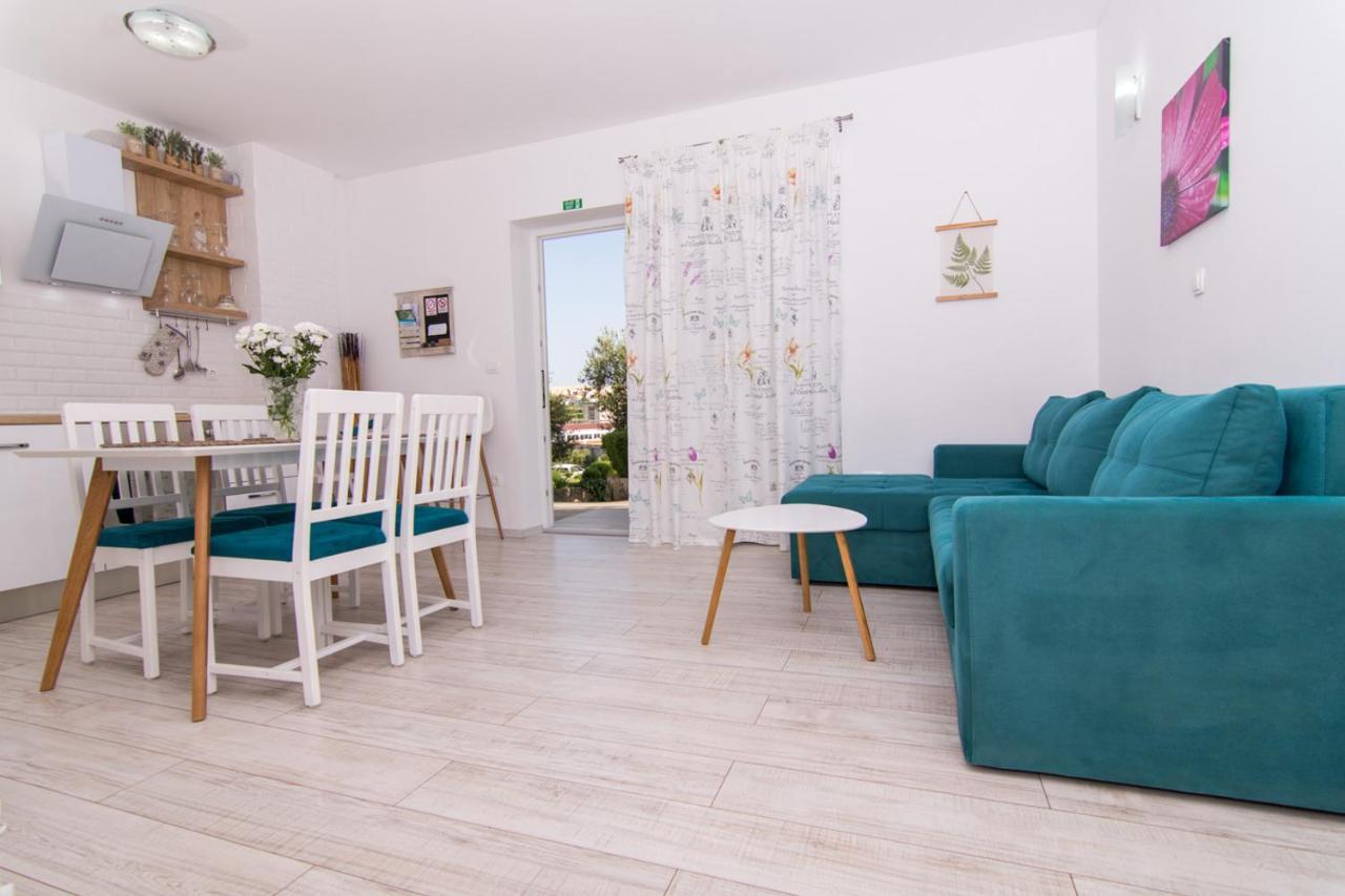 شقة Apartman Sun سولين المظهر الخارجي الصورة
