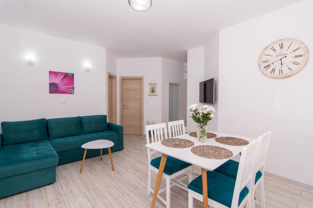شقة Apartman Sun سولين المظهر الخارجي الصورة
