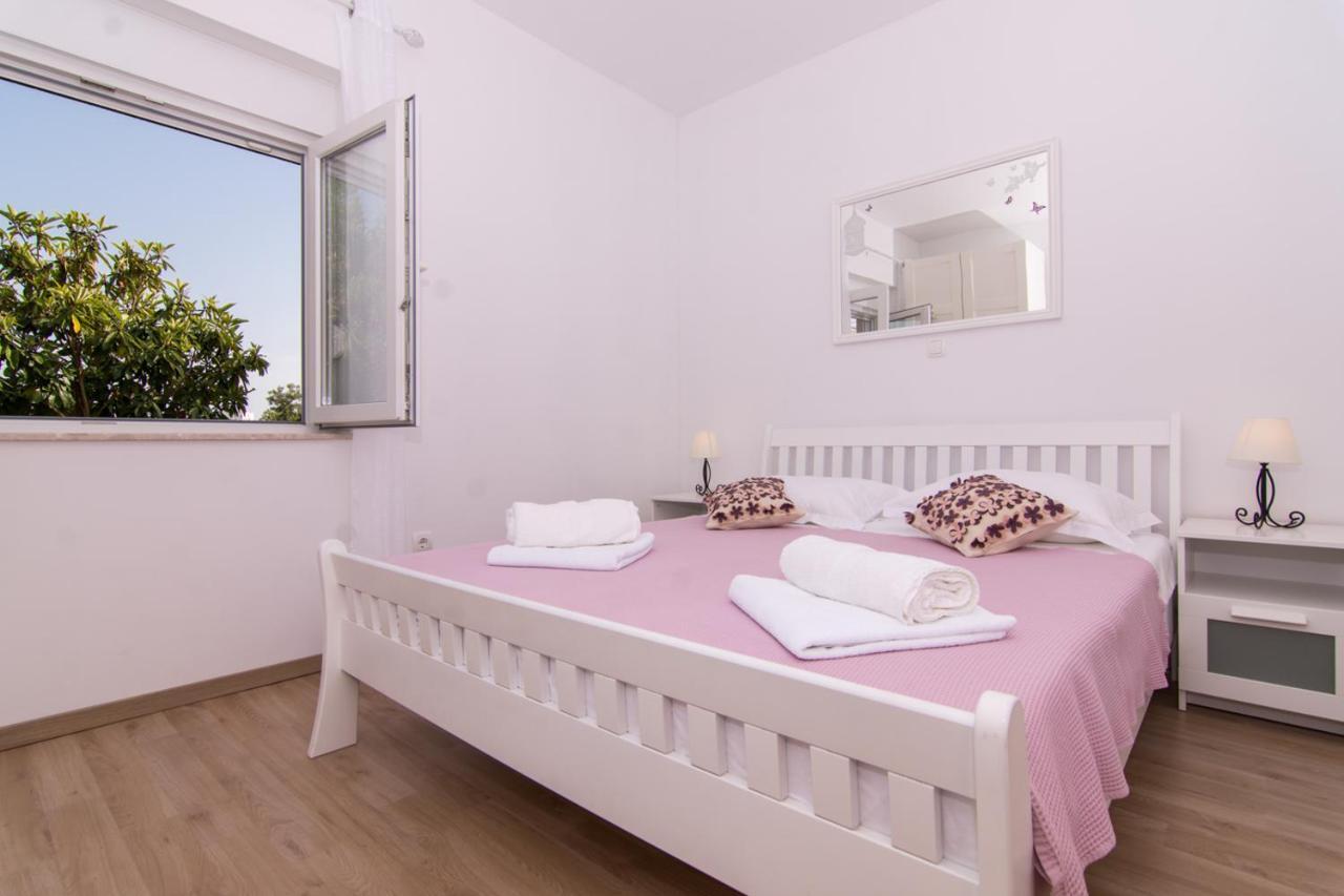 شقة Apartman Sun سولين المظهر الخارجي الصورة